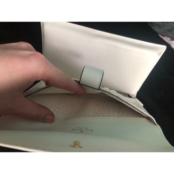 Kate Spade Crossbody Purse - Picture 5 of 8